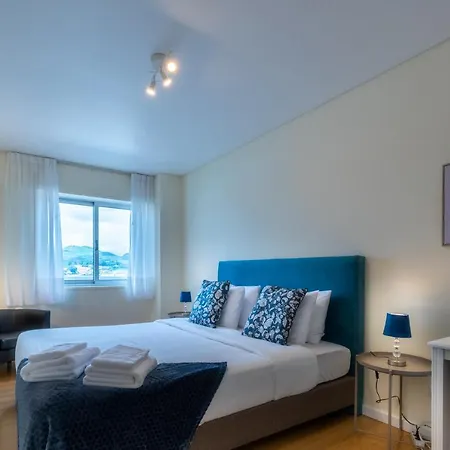 Atlantic Penthouse - City, Montain & Ocean - Free Parking