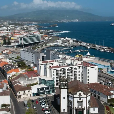 Atlantic Penthouse - City, Montain & Ocean - Free Parking