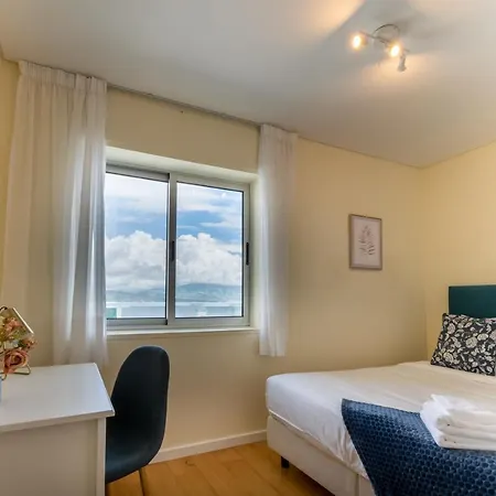 Atlantic Penthouse - City, Montain & Ocean - Free Parking