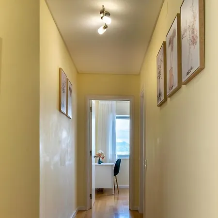 Atlantic Penthouse - City, Montain & Ocean - Free Parking